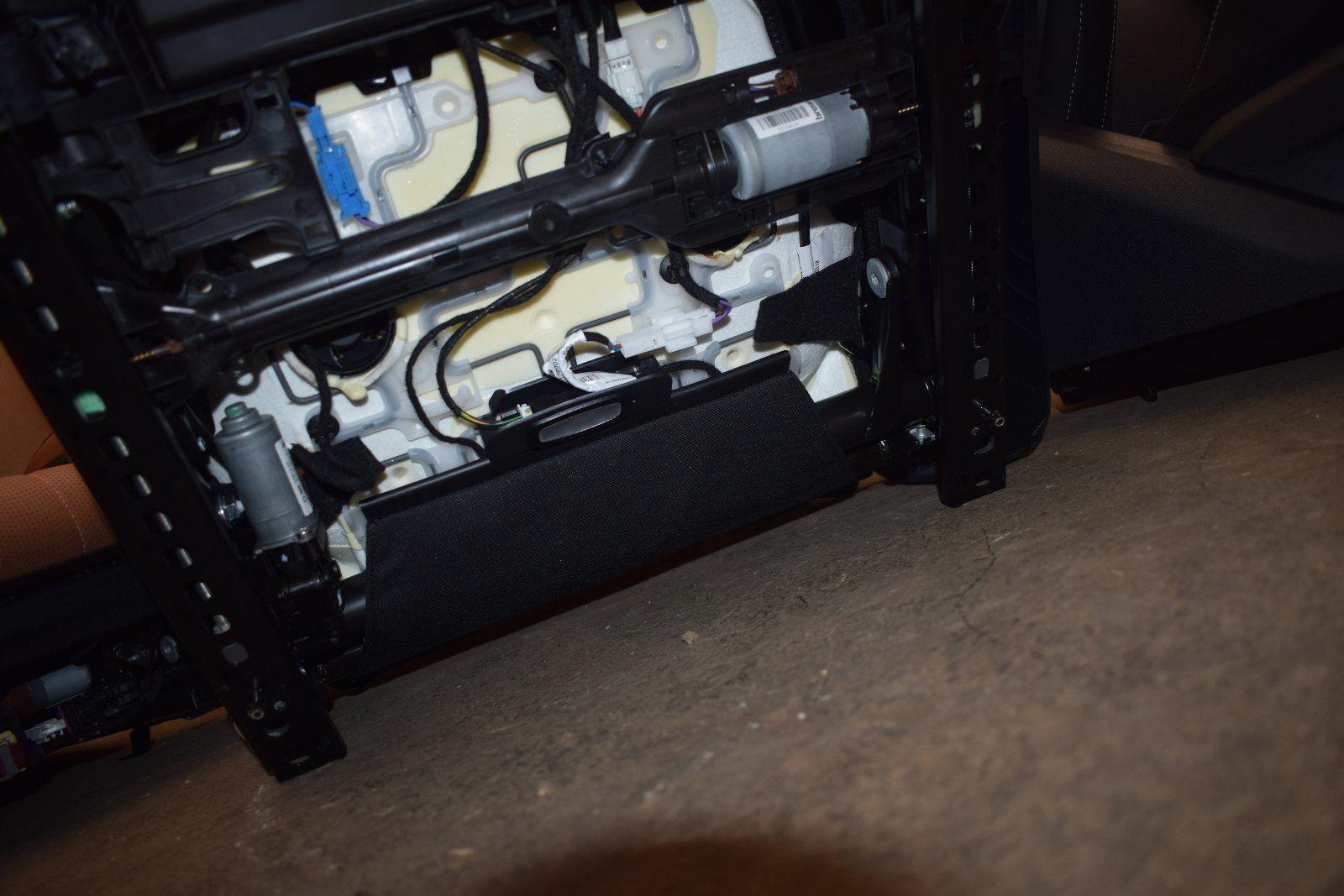 Mercedes-Benz GT X290 AMG Performance Seats – Fully Electric - Image 5