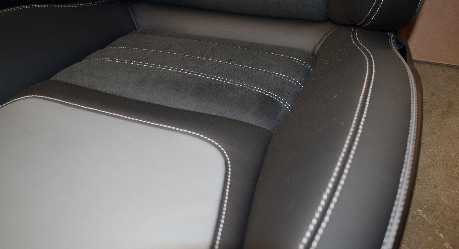 Original Mercedes SLC R172 Leather Seats – Final Edition - Image 4