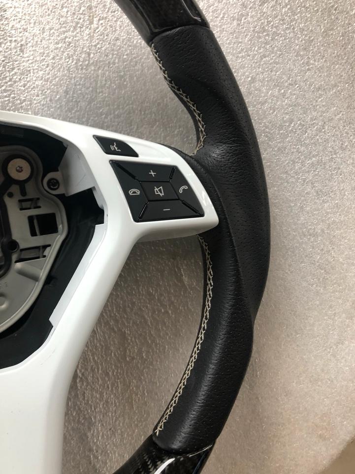 Carbon Steering Wheel for Mercedes W204 / C204 / S204 — Designo Style - Image 6