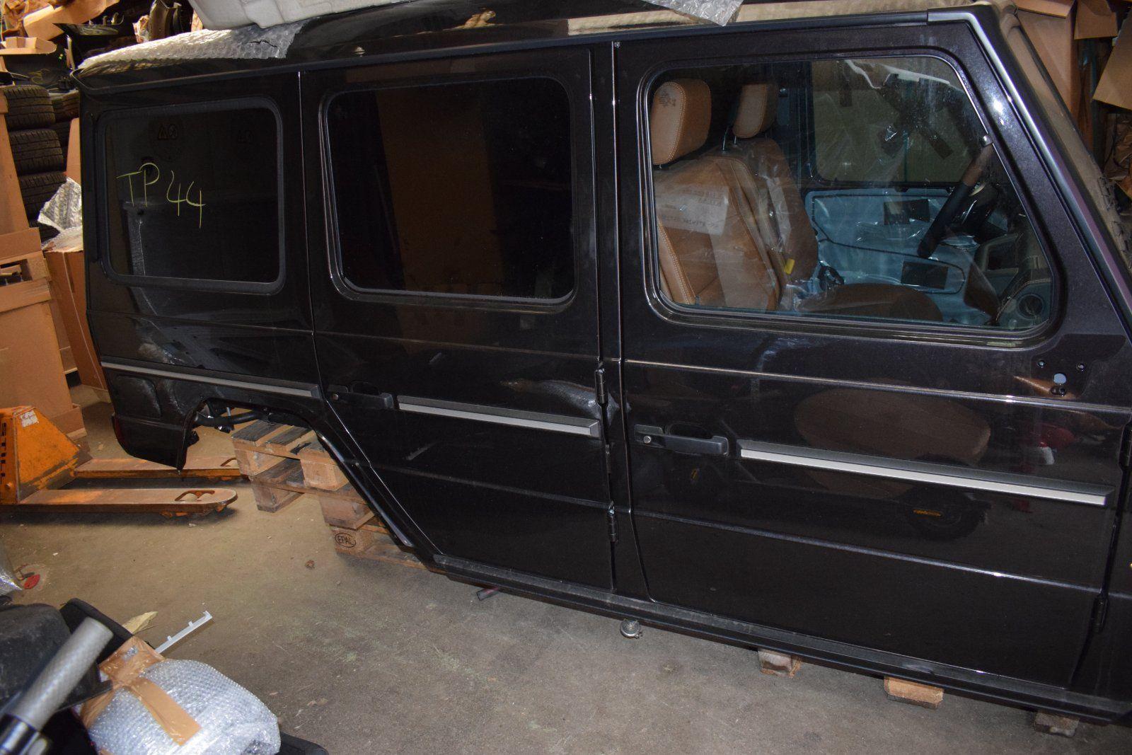 Mercedes-Benz G-Class W463 Parts Package — G350 CDI — Body, Engine, Interior, Wiring, Axles — As New (100 km)