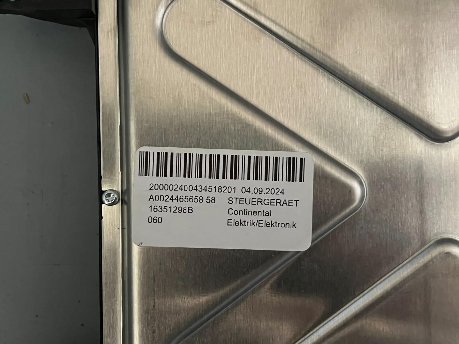 Mercedes-Benz Control Unit - Image 5