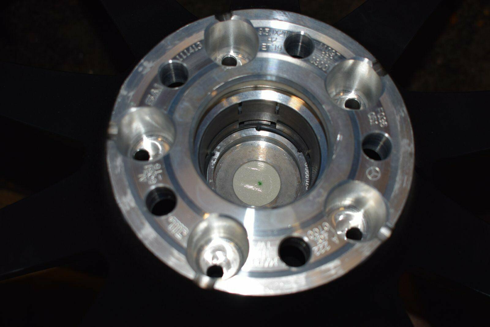 Mercedes AMG Complete Wheel Set - Image 3