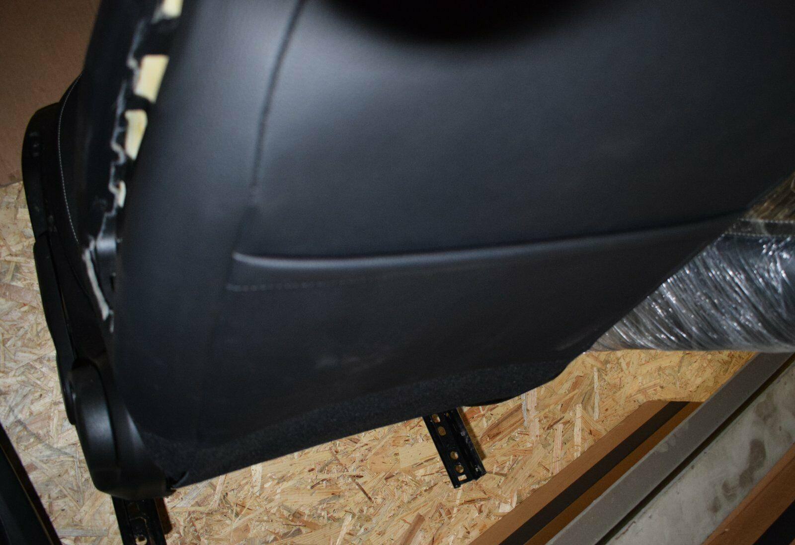 Smart W453 Driver & Passenger Seats - Image 7