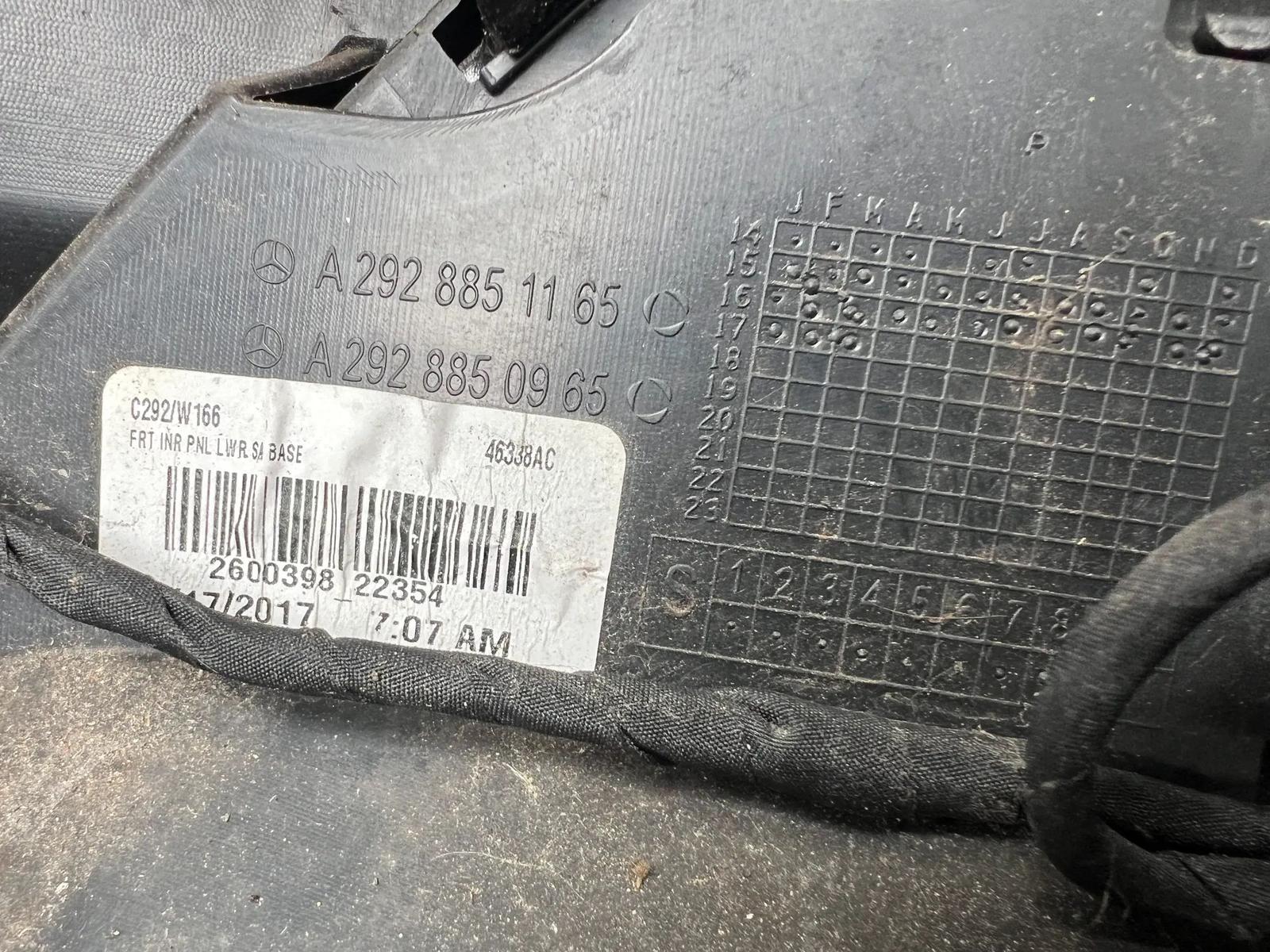 Mercedes-Benz W166 ML/GLE/GL Front Bumper - Image 4