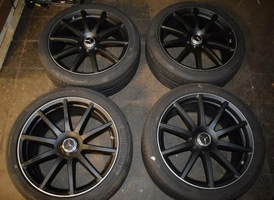 Mercedes AMG Complete Wheel Set
