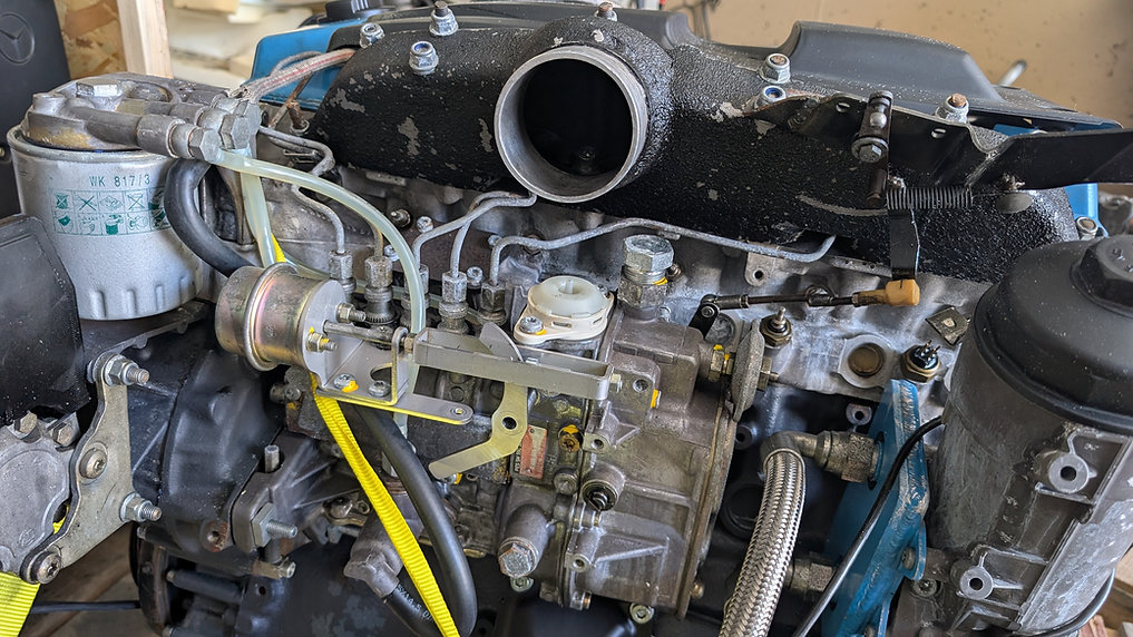 Mercedes-Benz OM605 Turbo Engine - Image 7