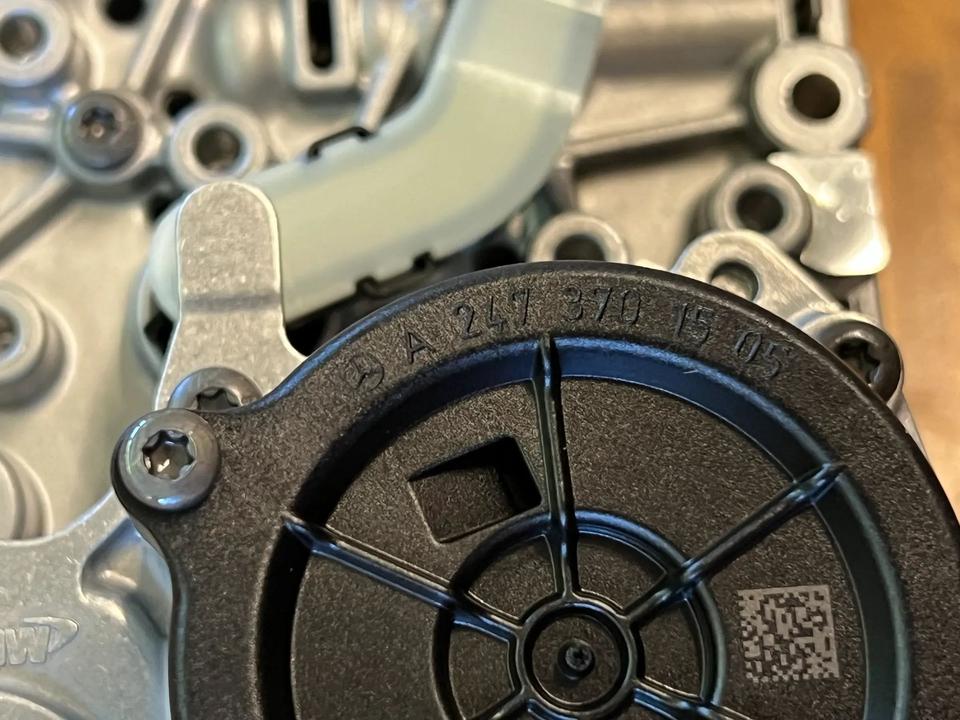 Mercedes-Benz Control Unit - Image 8