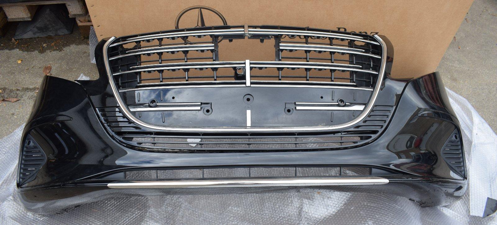 Original Mercedes V-Class W447 Exclusive Front Bumper - Image 3