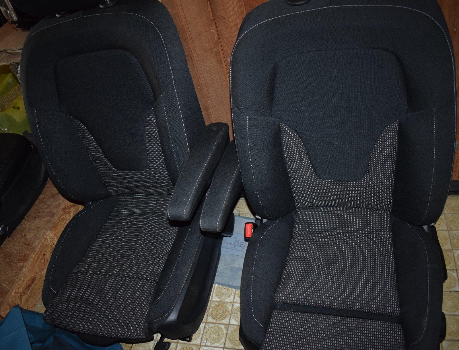 Mercedes W447 V-Class Fabric Seats – Driver + Passenger - Image 5