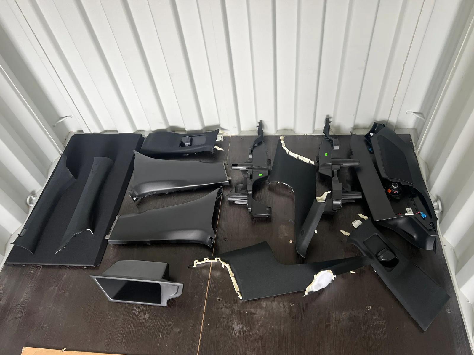 Mercedes-Benz ML/GLE W166 Complete Interior Seat - Image 5