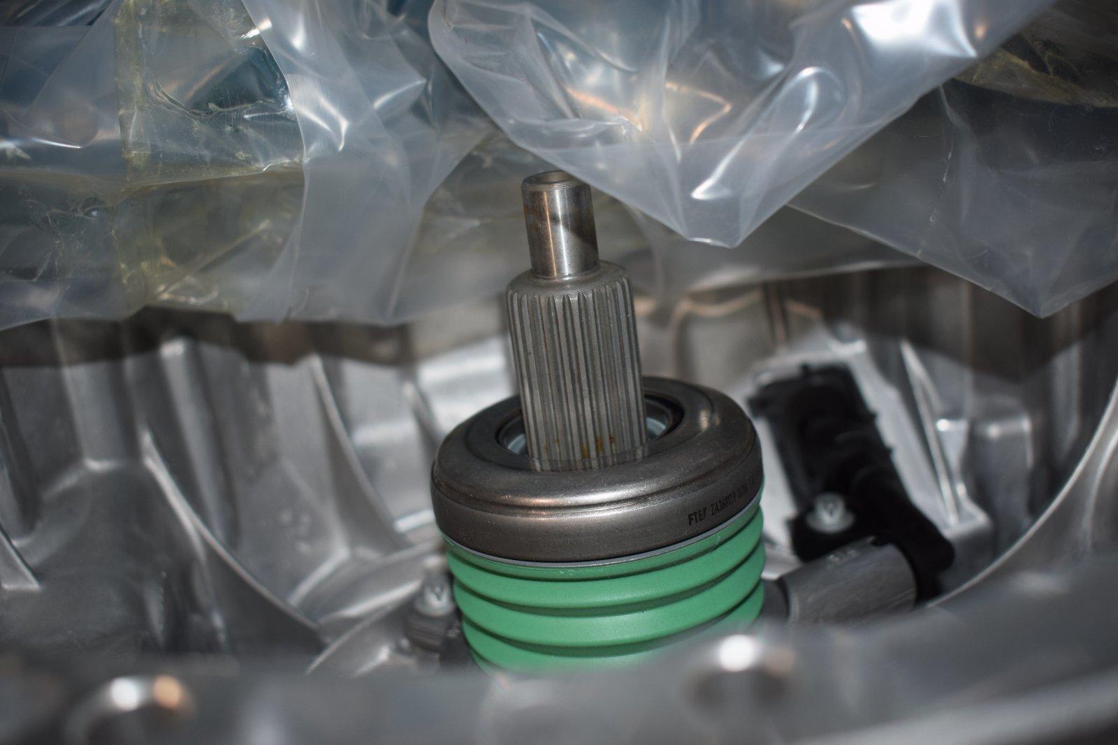 Mercedes-Benz Sprinter Manual Transmission - Image 5