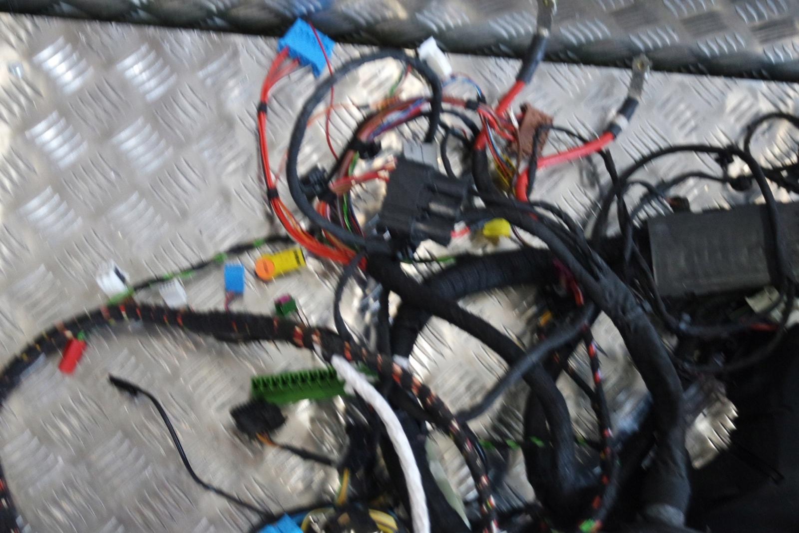 Complete Wiring Harness for the Mercedes SLS 197 - Image 3