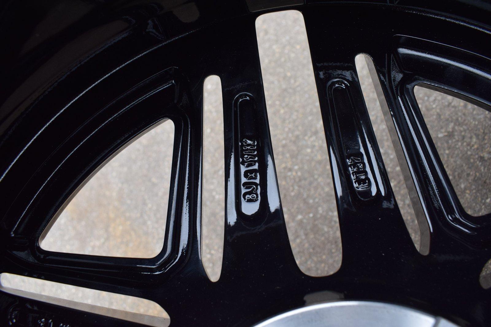 Mercedes W447 19″ AMG Wheels - Image 5