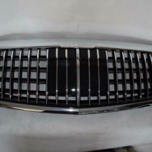 Mercedes Maybach Grille