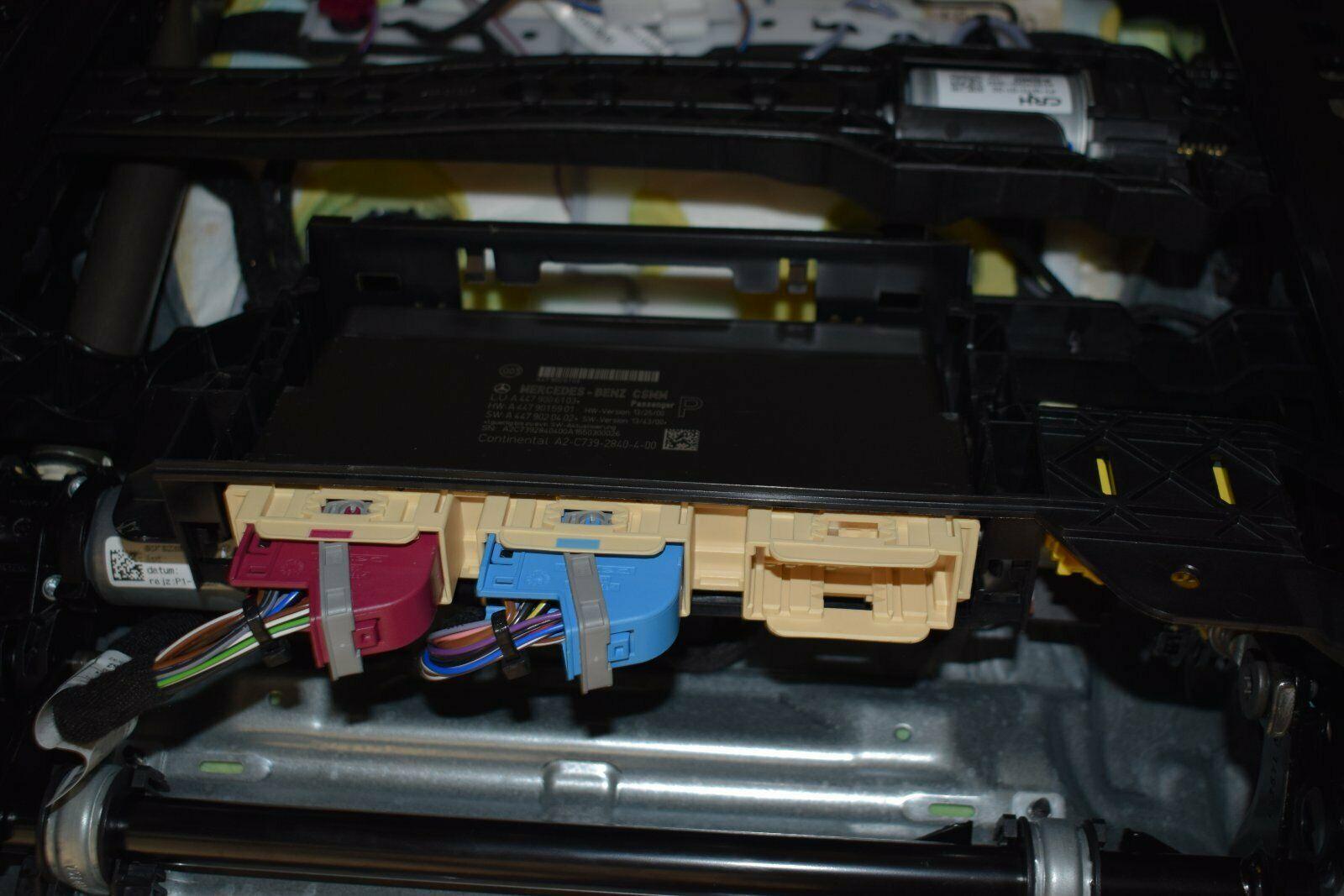 Mercedes W447 Passenger Seat — Black Leather — Fully Electric - Image 7